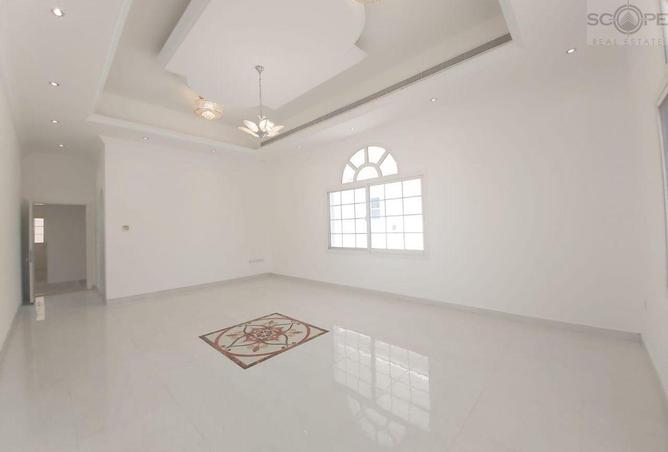 137440262 - Property Image 3