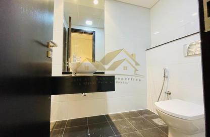 Apartment - 1 - 2 for rent in Sheikh Zayed Road - Dubai