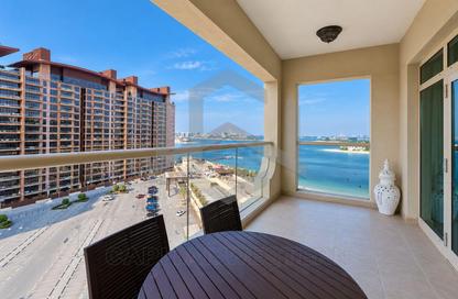 Apartment - 2 - 3 for rent in Al Das - Shoreline Apartments - Palm Jumeirah - Dubai