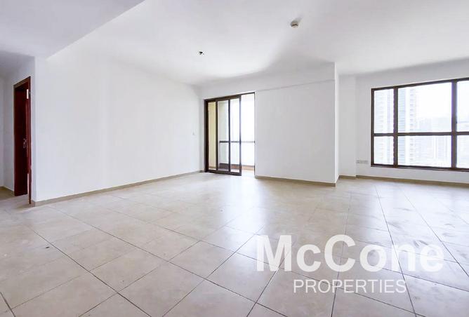 High Floor | Marina View | Vacant Soon photo 2
