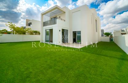 Villa - 4 - 4 for sale in Golf Links - Emaar South - Dubai South (Dubai World Central) - Dubai