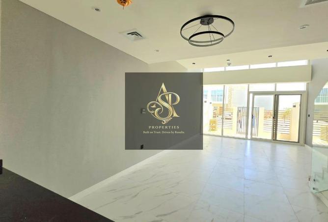 111425896 - Property Image 2