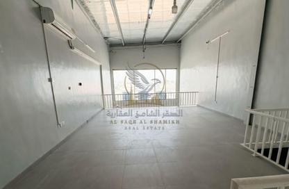 Show Room - Studio - 1 Bathroom for rent in Industrial Building 13 - Industrial Area 13 - Sharjah Industrial Area - Sharjah