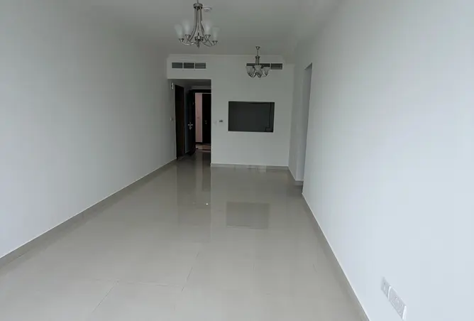 124280404 - Property Image 2