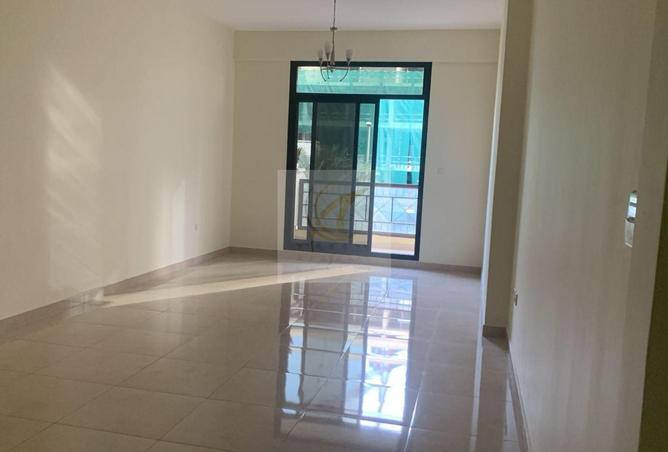 84073445 - صورة العقار 2