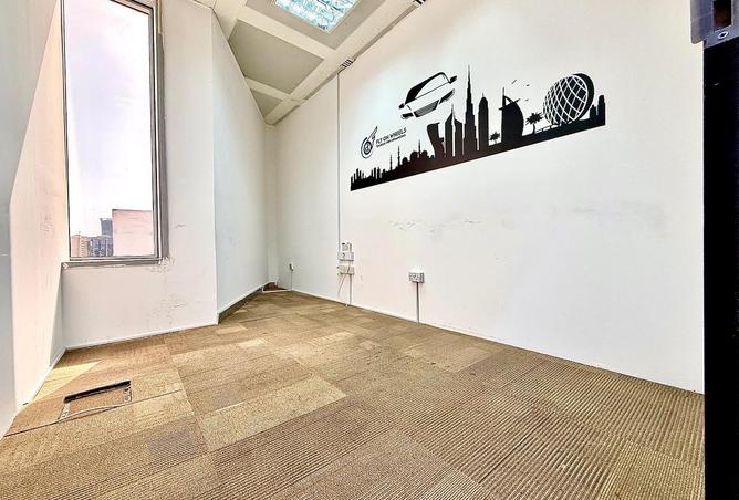 74241603 - Property Image 3