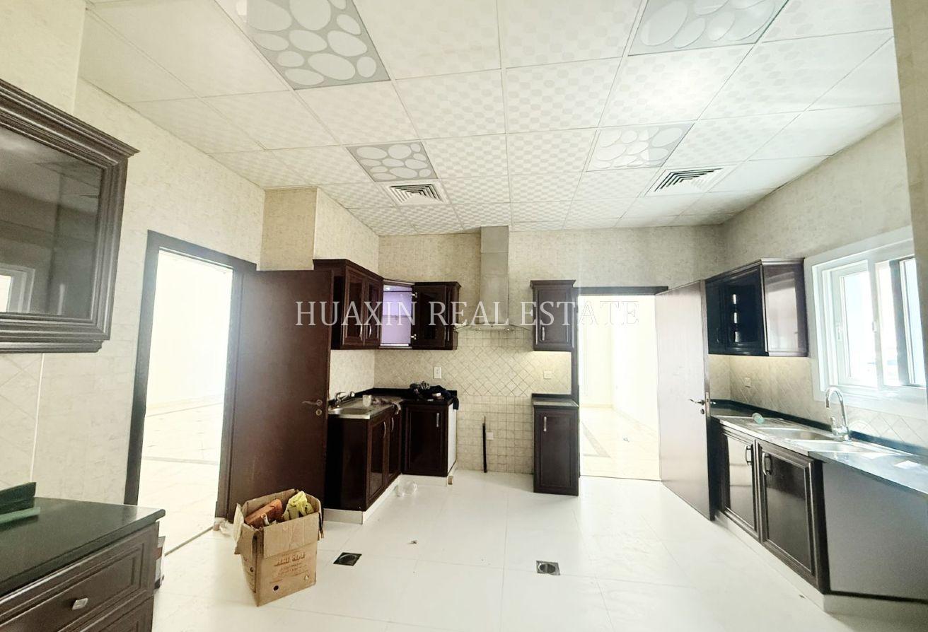 Beachfront | 5 bedrooms | Direct Beach Access photo 6