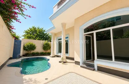 Villa - 5 Bedrooms - 6 Bathrooms for rent in Umm Suqeim 2 Villas - Umm Suqeim 2 - Umm Suqeim - Dubai