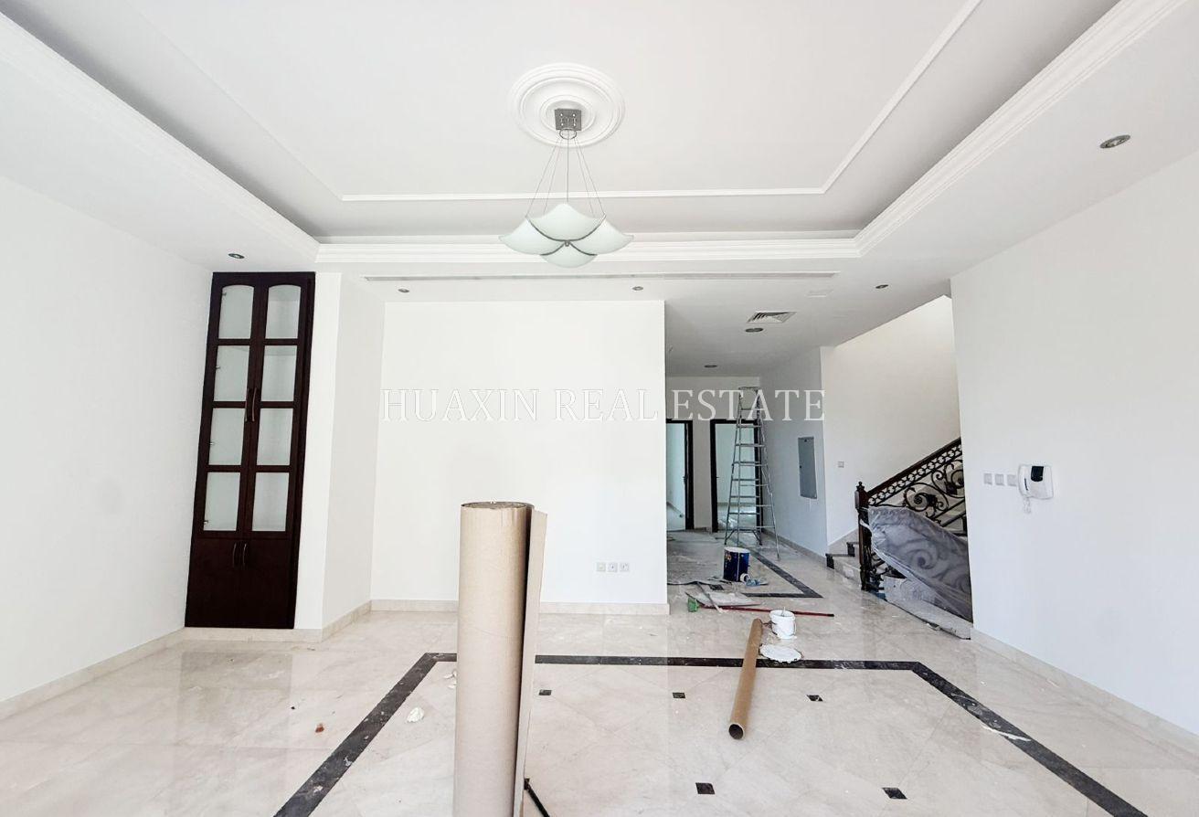 Beachfront | 5 bedrooms | Direct Beach Access photo 4