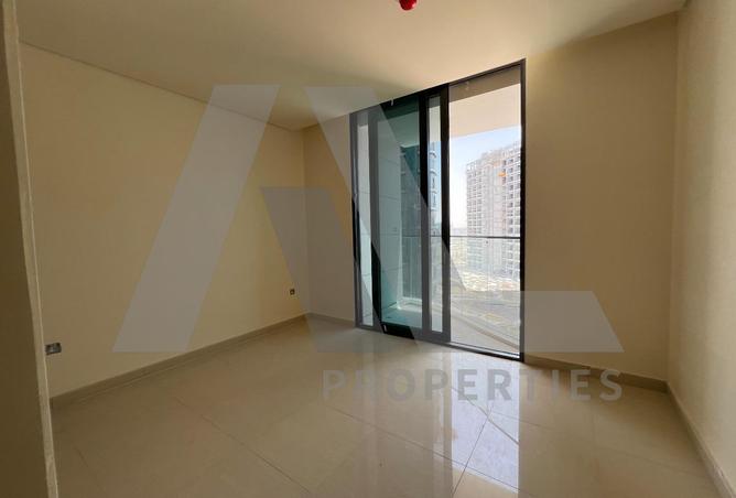 65584802 - صورة العقار 3