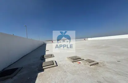 Warehouse - Studio - 1 Bathroom for rent in Al Sajaa S - Al Sajaa - Sharjah