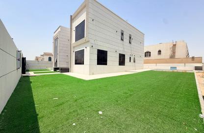 Villa - 5 - 7 for sale in Hoshi - Al Badie - Sharjah Villa - 5 - 7 for sale in Hoshi - Al Badie - Sharjah
