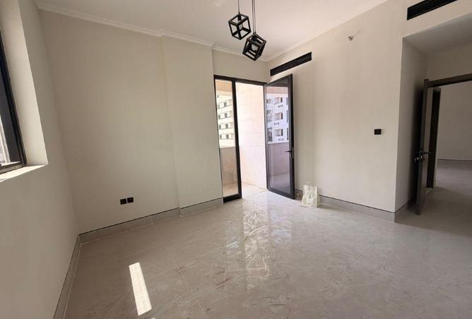 74236040 - Property Main Image