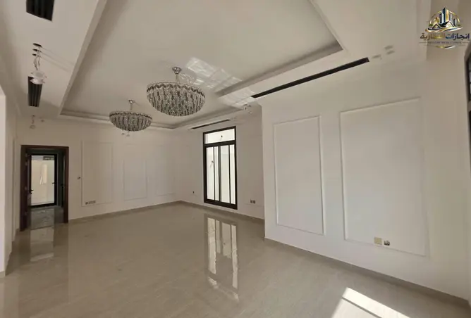160984946 - Property Image 3