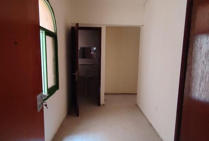 104245034 - Property Image 3