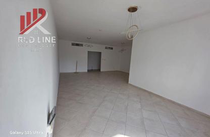 Apartment - 3 Bedrooms - 3 Bathrooms for rent in Al Mujarrah - Al Sharq - Sharjah Apartment - 3 Bedrooms - 3 Bathrooms for rent in Al Mujarrah - Al Sharq - Sharjah