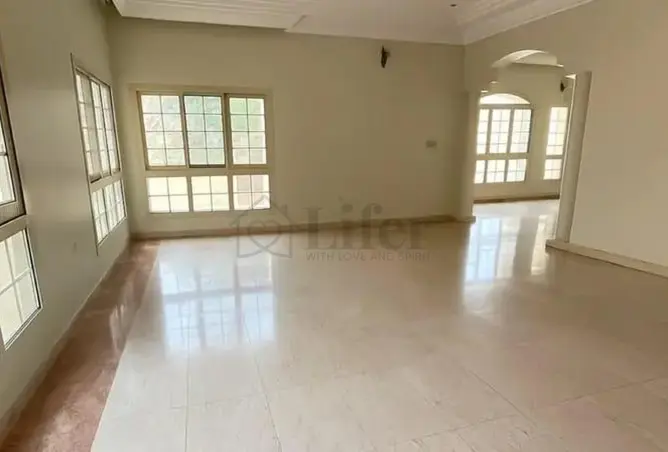 130203728 - Property Image 3