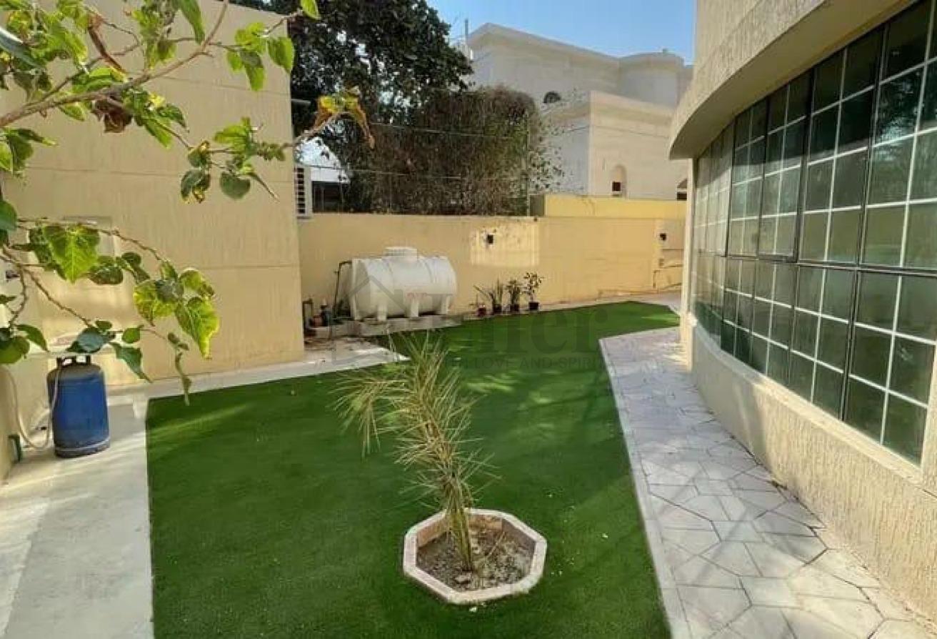 PRIME CORNER | 6 BEDROOMS | AL BARSHA 2 | 500,000 photo 14