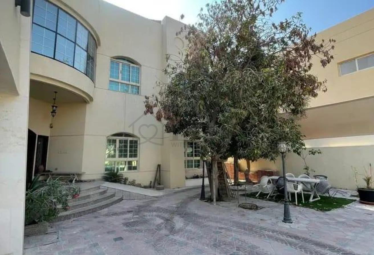 PRIME CORNER | 6 BEDROOMS | AL BARSHA 2 | 500,000 photo 11