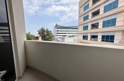 Apartment - 2 - 2 for rent in API Al Diyafah Building - Jumeirah 1 - Jumeirah - Dubai