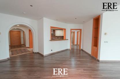 Apartment - 3 Bedrooms - 4 Bathrooms for rent in Al Nabat - Shoreline Apartments - Palm Jumeirah - Dubai