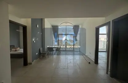 دوبلكس - 2 غرف نوم - 3 حمامات للبيع في عزيزي بلازا - الفرجان - دبي