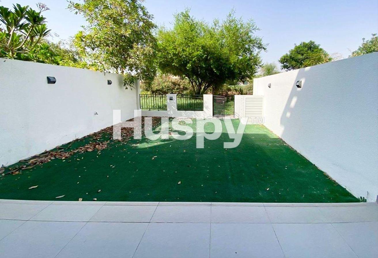 Vacant | Park Backing | Open Kitchen photo 15