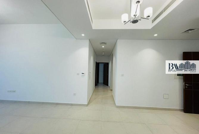 104675325 - Property Image 3