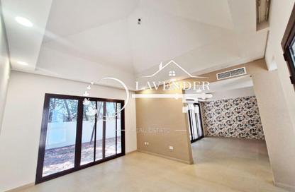 Apartment - 3 Bedrooms - 5 Bathrooms for rent in Nalaya Villas - Najmat Abu Dhabi - Al Reem Island - Abu Dhabi