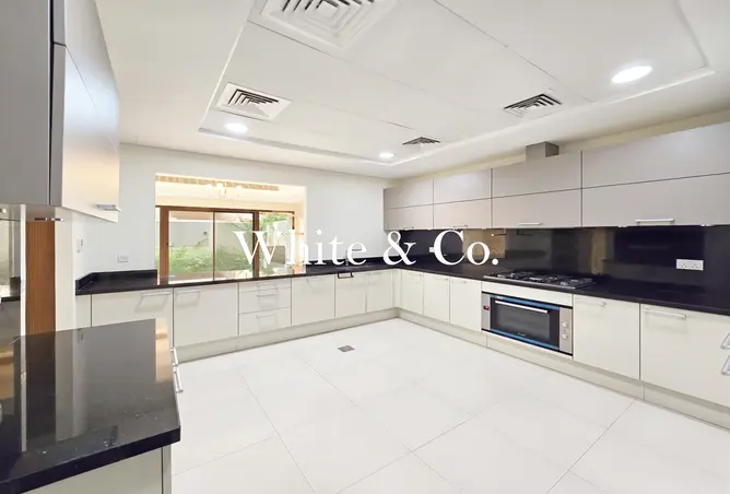 161427166 - Property Image 3