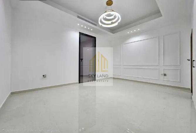 57389862 - صورة العقار 2