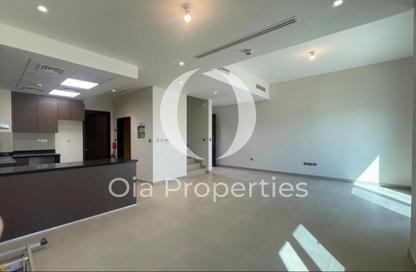 Townhouse - 2 Bedrooms - 3 Bathrooms for rent in Bloom Living - Zayed City (Khalifa City C) - Khalifa City - Abu Dhabi