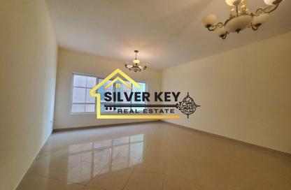 Apartment - 2 - 2 for rent in Al Majaz Tower - Al Majaz 3 - Al Majaz - Sharjah