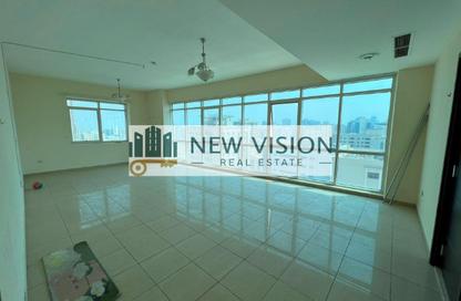 Apartment - 3 Bedrooms - 5 Bathrooms for rent in Al Majaz 1 - Al Majaz - Sharjah