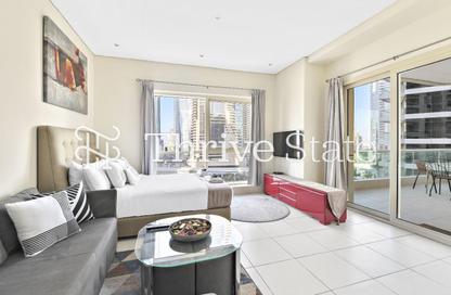 Apartment - Studio - 1 Bathroom for rent in The Royal Oceanic - Dubai Marina - Dubai
