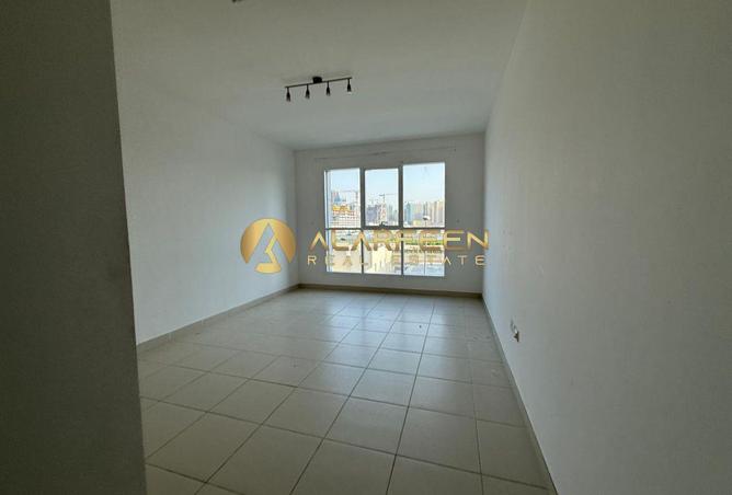 81931432 - Property Image 2