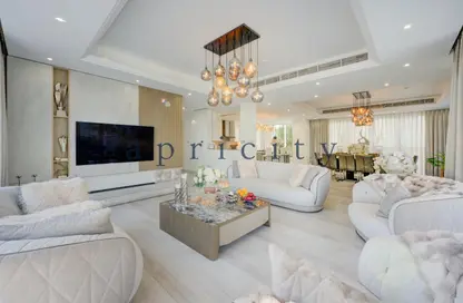 فيلا - 5 غرف نوم - 6 حمامات للبيع في فلل مكين الفرجان - الفرجان - دبي