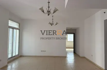 Apartment - 2 Bedrooms - 3 Bathrooms for rent in Mazaya 15 - Queue Point - Liwan - Dubai Land - Dubai