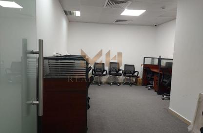 Office Space - Studio - 1 Bathroom for rent in Al Nahyan - Abu Dhabi