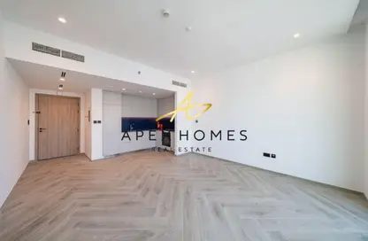 شقة - غرفة نوم - 1 حمام للايجار في بنينسولا ثري - بنينسولا - الخليج التجاري - دبي