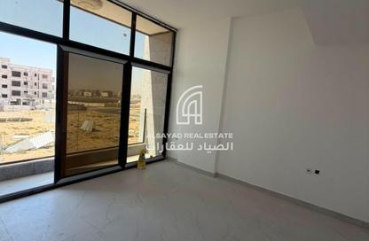 عمارة بالكامل - استوديو - 8 حمامات للبيع في C تلال سيتي - تلال سيتي - الشارقة