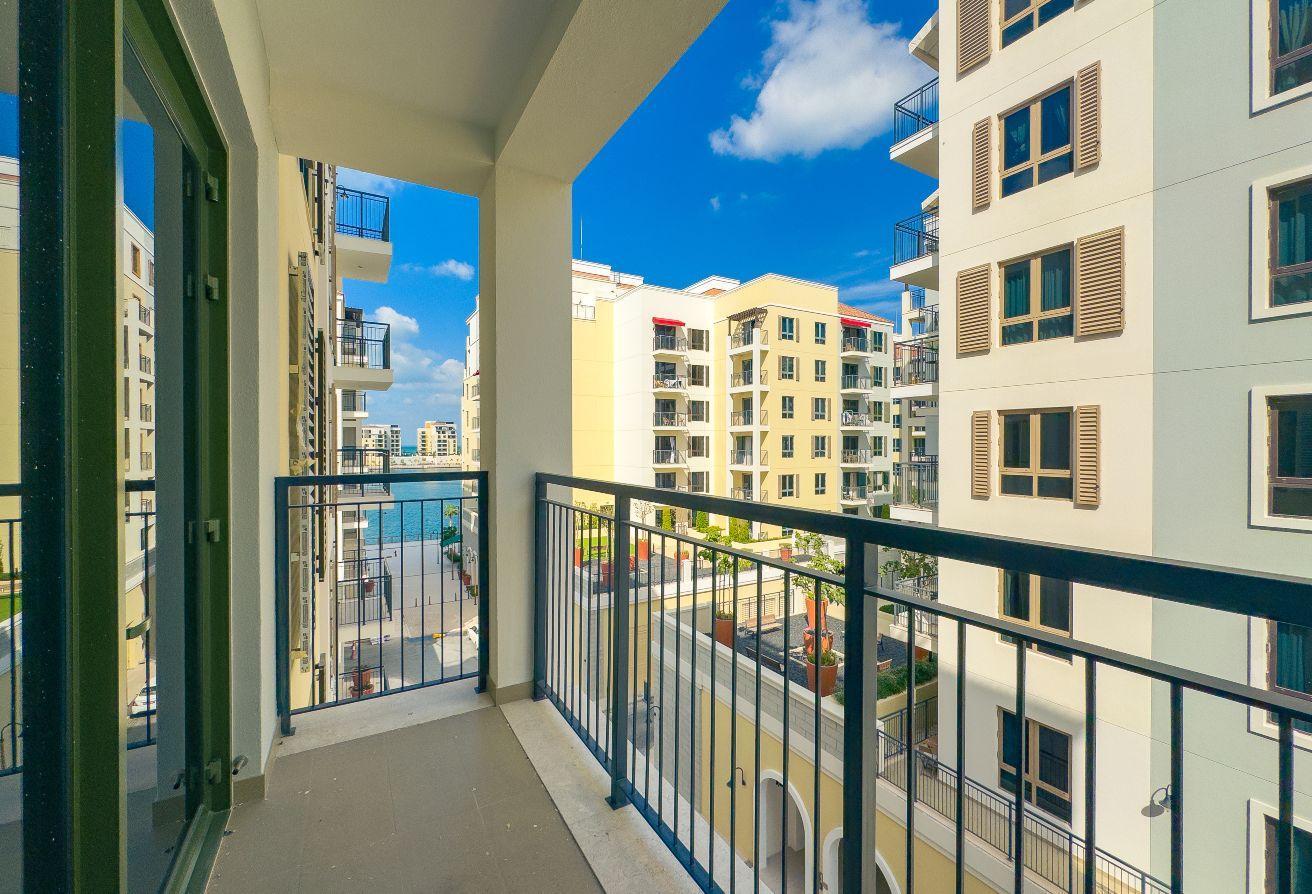 1BR |Partial Marina City View|Private Beach Access photo 3