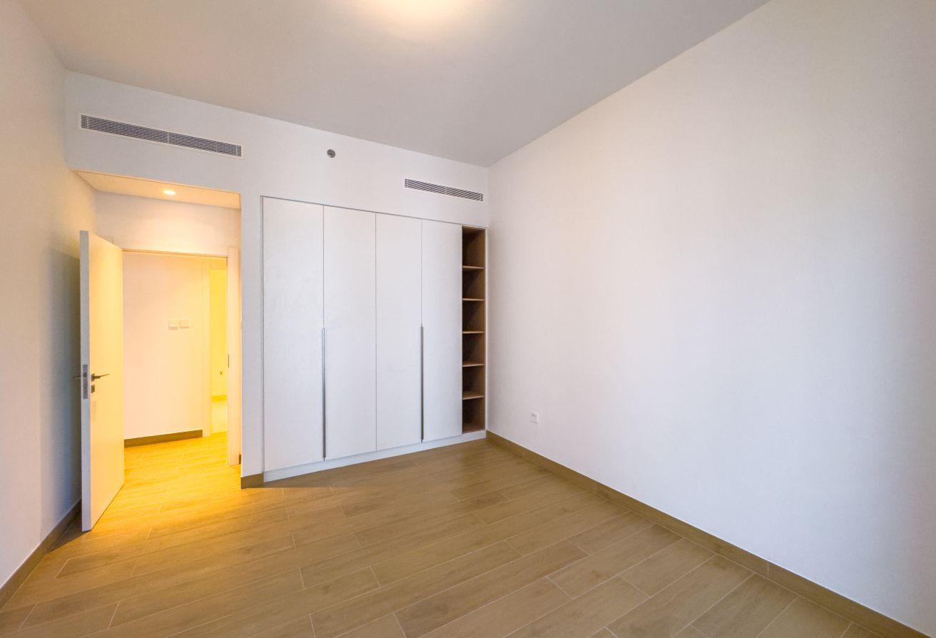 1BR |Partial Marina City View|Private Beach Access photo 15