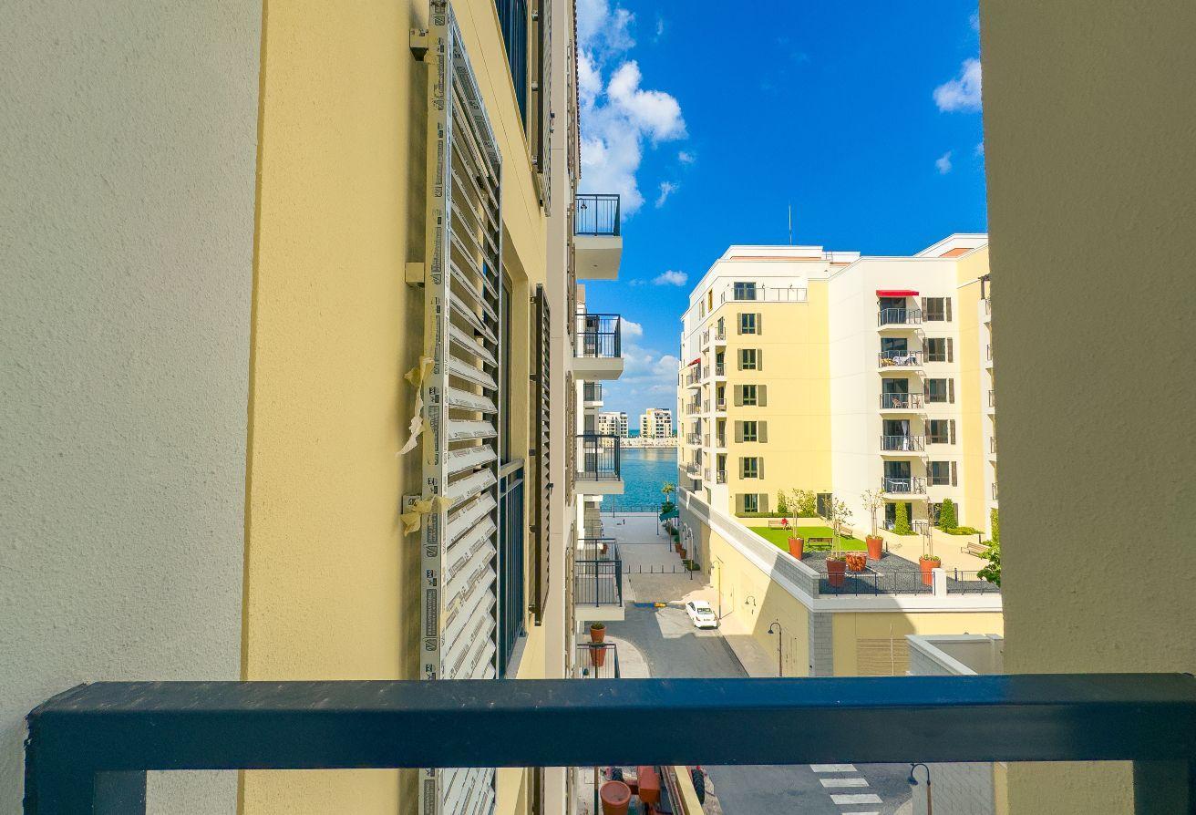 1BR |Partial Marina City View|Private Beach Access photo 4