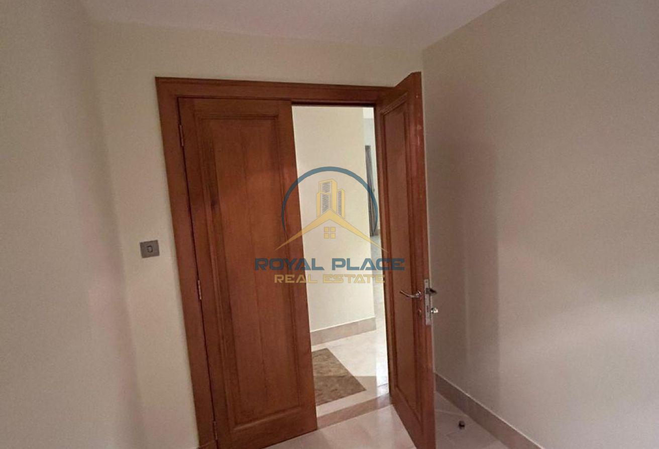 Big Garden | Unfurnished | 3BR + Maid Room photo 10
