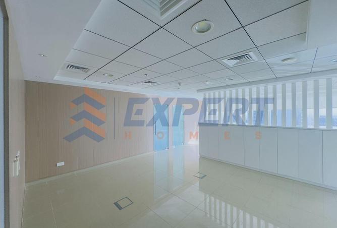 57775642 - Property Image 3