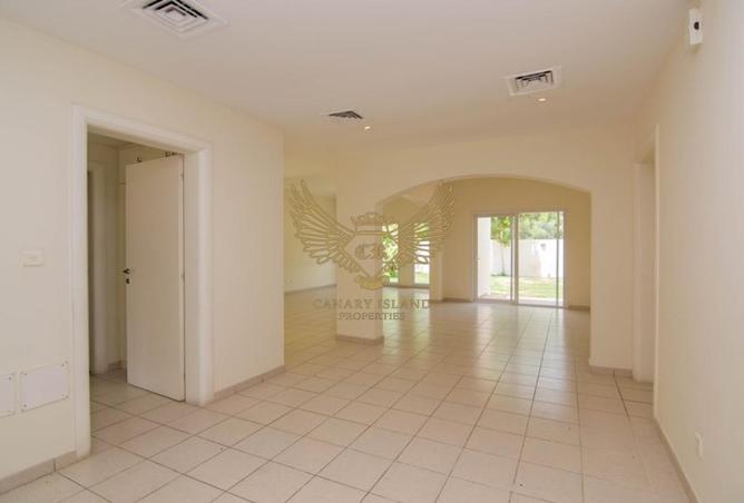 114158218 - Property Main Image