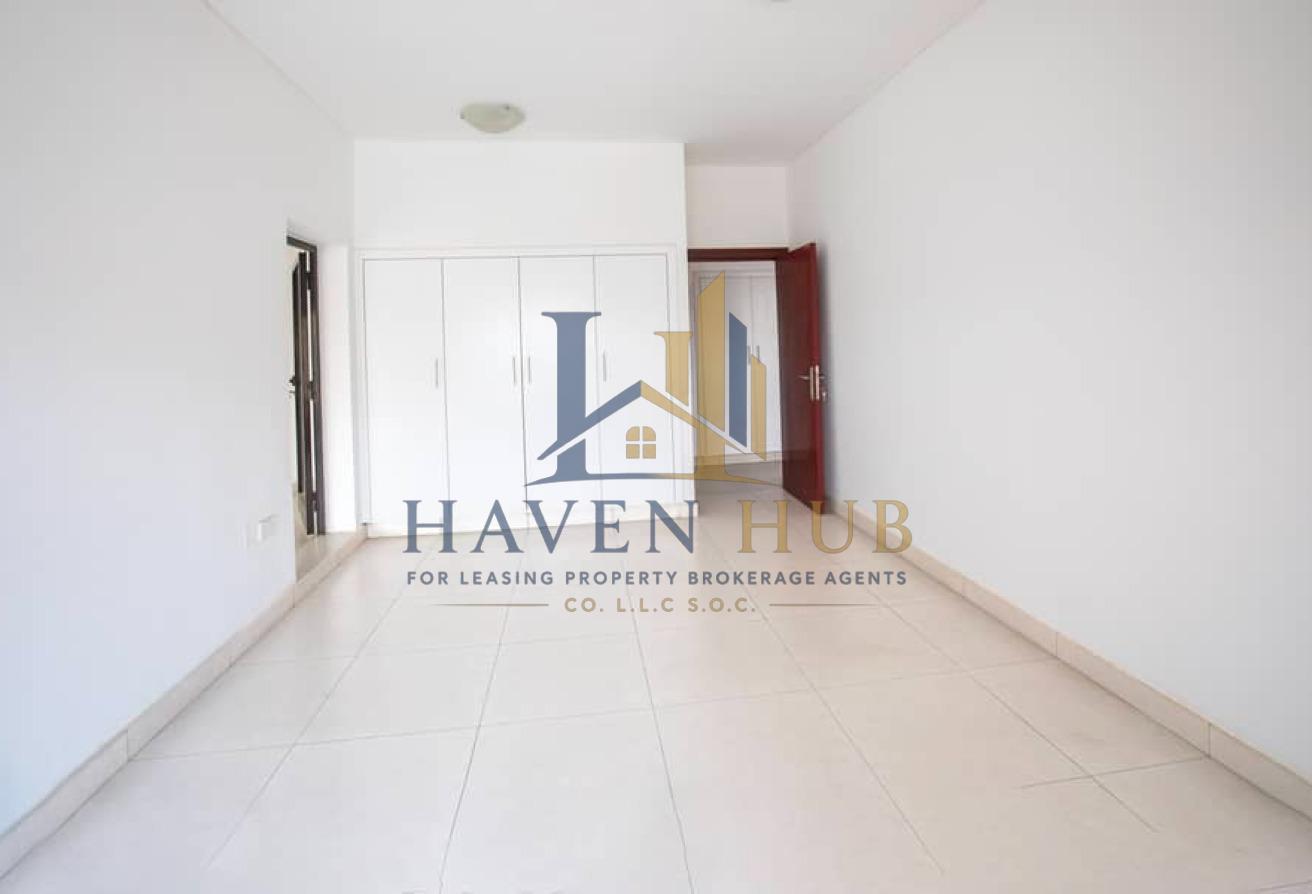 Family Sharing | Staff Accommodation | 2BHK photo 5