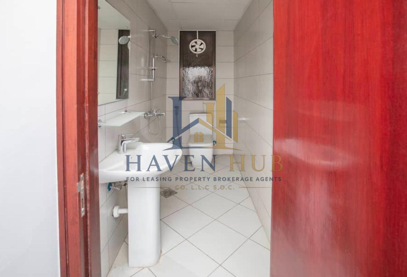 Family Sharing | Staff Accommodation | 2BHK photo 10