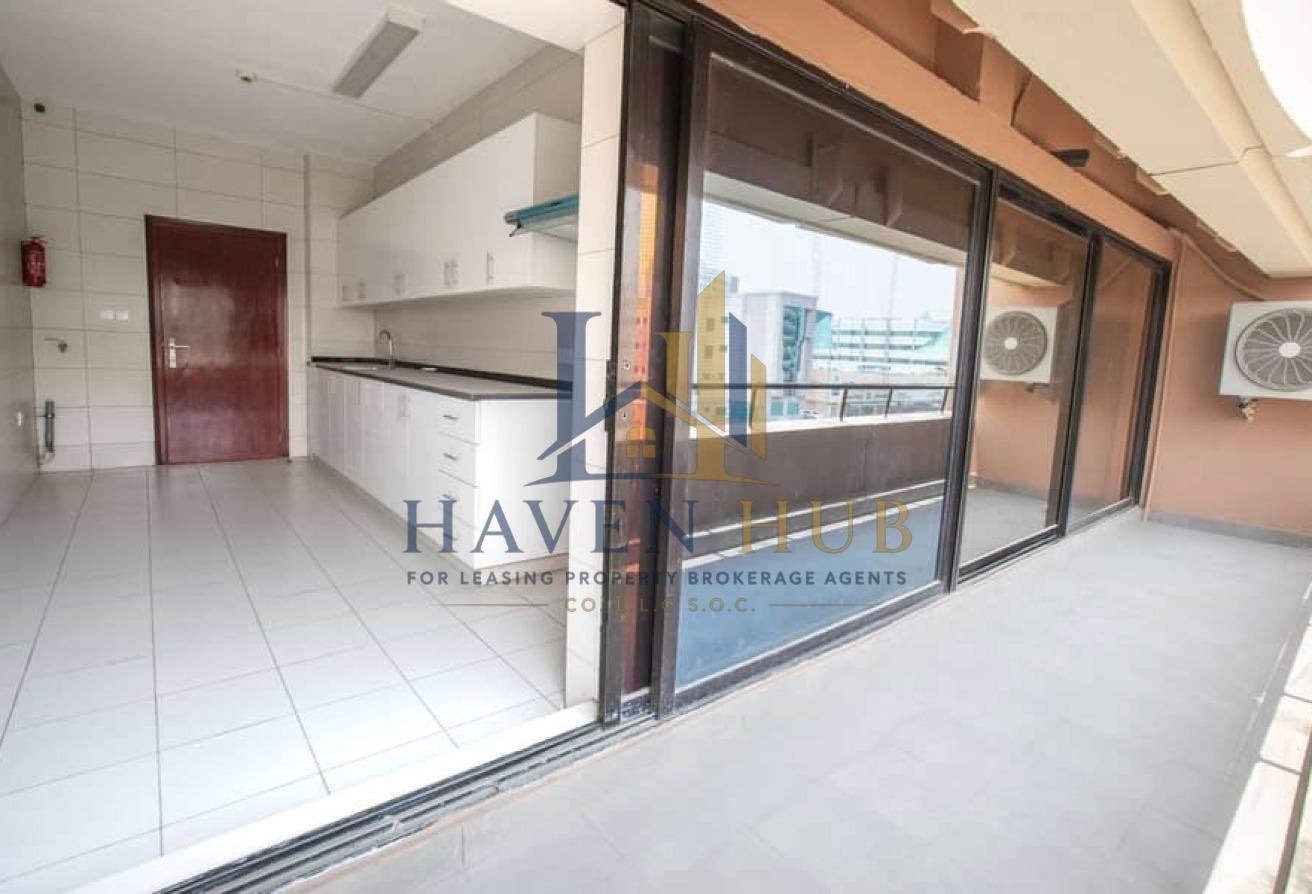 Family Sharing | Staff Accommodation | 2BHK photo 8